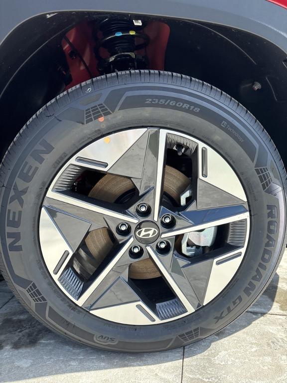new 2025 Hyundai TUCSON Hybrid car, priced at $39,600