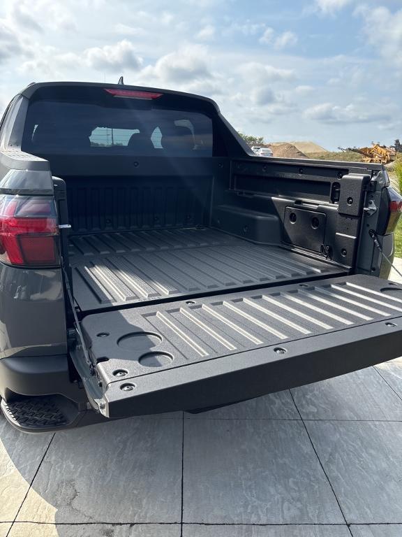 new 2026 Hyundai SANTA CRUZ car, priced at $35,270