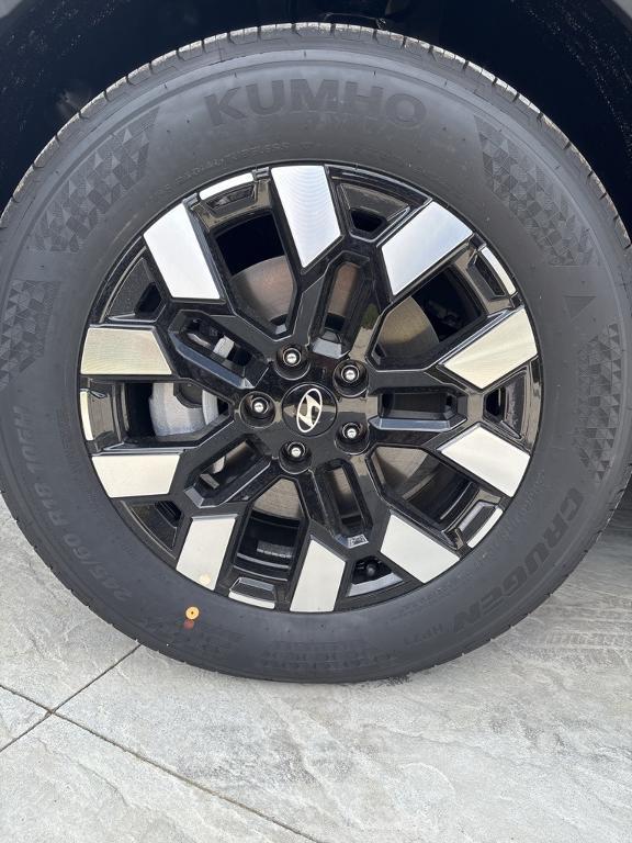 new 2026 Hyundai SANTA CRUZ car, priced at $35,270