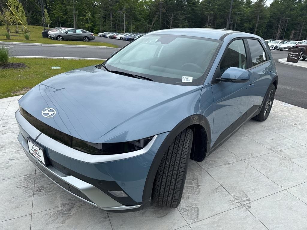 new 2025 Hyundai IONIQ 5 car, priced at $52,020