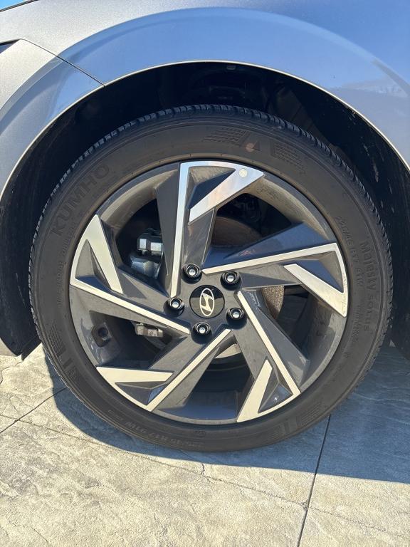 used 2025 Hyundai Elantra car, priced at $19,498