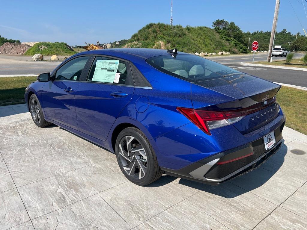 new 2025 Hyundai Elantra car, priced at $27,970
