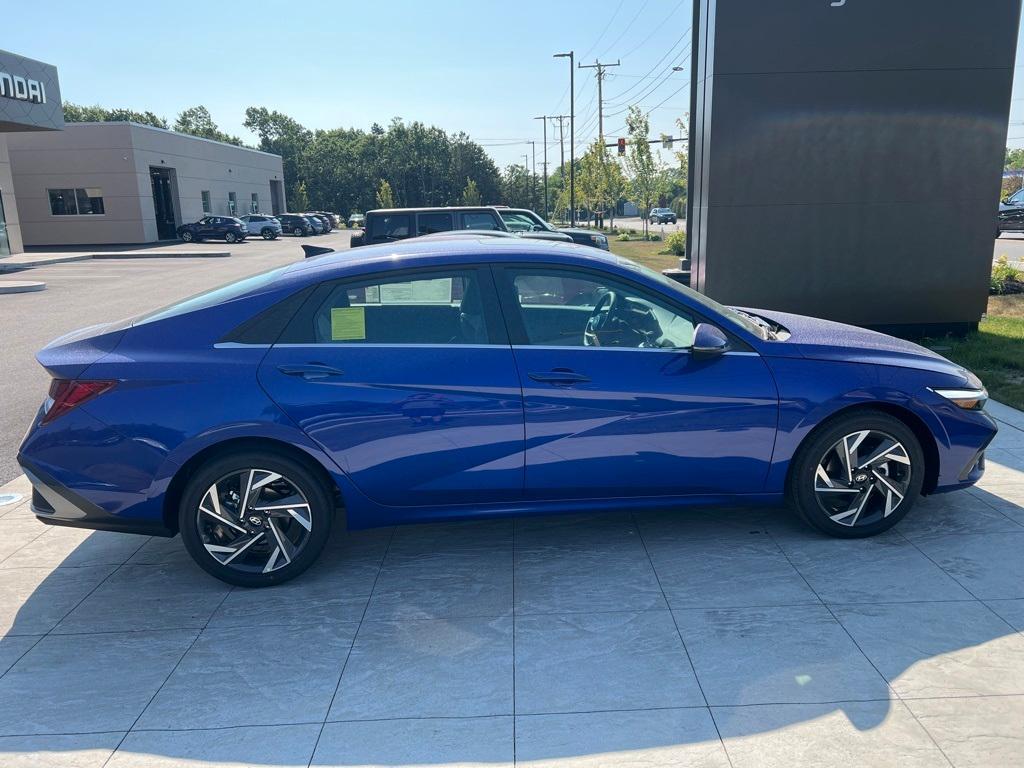 new 2025 Hyundai Elantra car, priced at $27,970