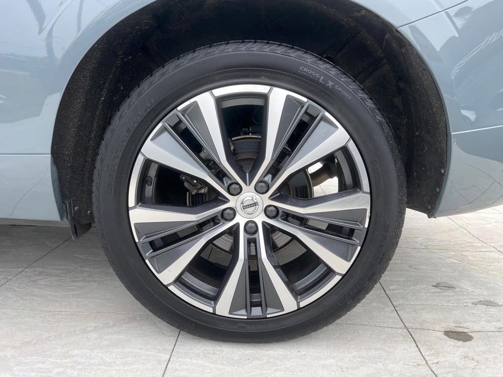 used 2022 Volvo XC60 car, priced at $32,498