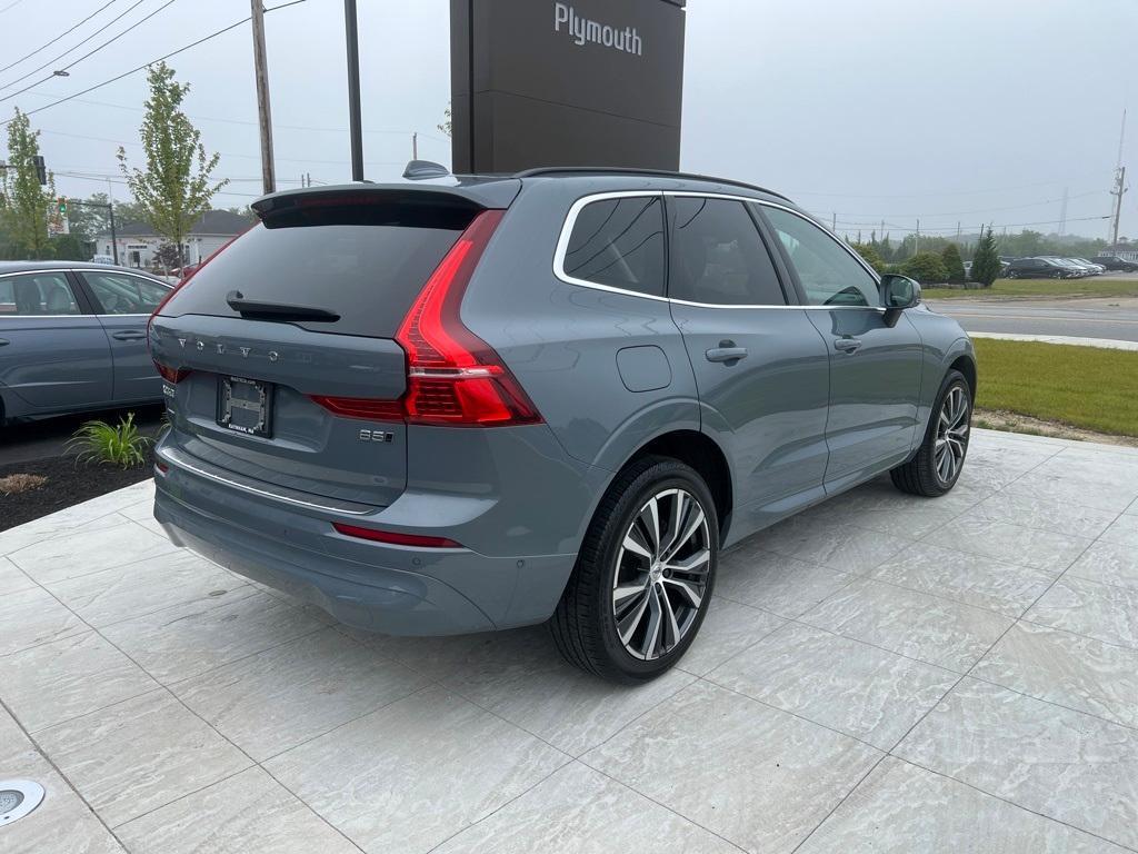 used 2022 Volvo XC60 car, priced at $32,498