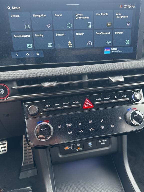 new 2025 Hyundai TUCSON Hybrid car, priced at $40,390