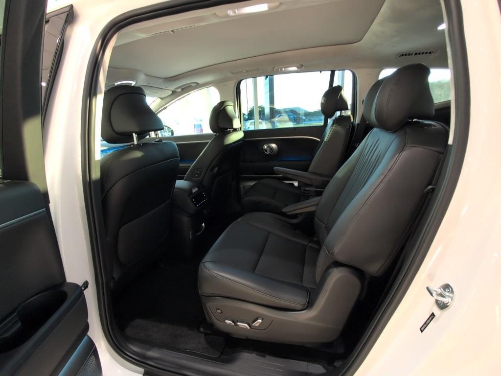 new 2026 Hyundai IONIQ 9 car, priced at $77,745