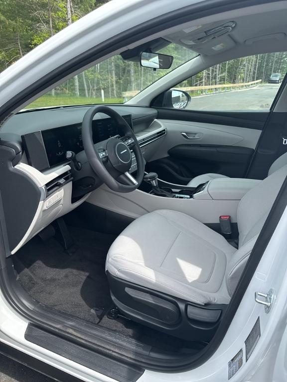 new 2025 Hyundai Tucson car, priced at $30,055