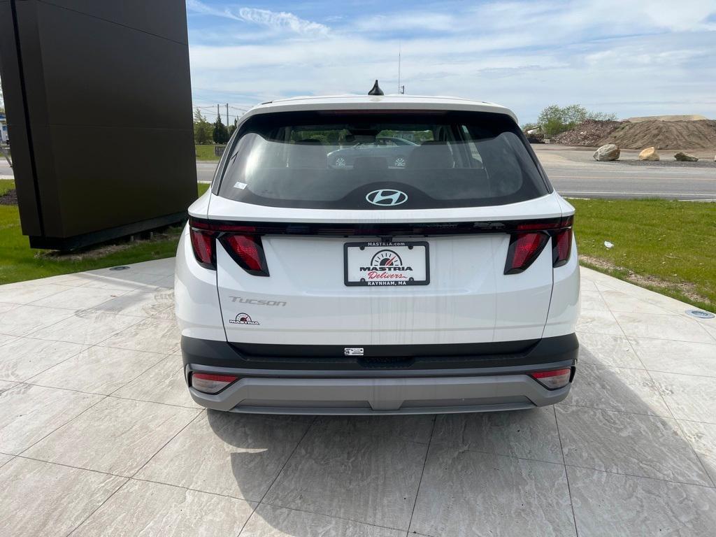 new 2025 Hyundai Tucson car, priced at $30,055
