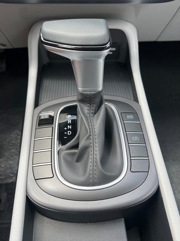 new 2025 Hyundai Kona car, priced at $28,060