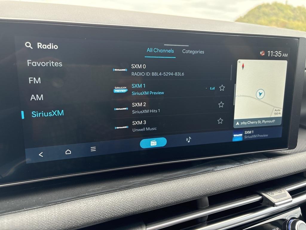 new 2025 Hyundai TUCSON Hybrid car, priced at $39,160