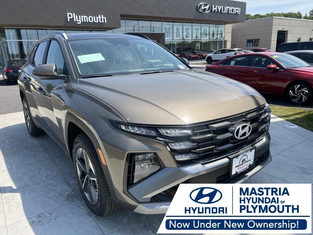 new 2025 Hyundai TUCSON Hybrid car, priced at $35,890
