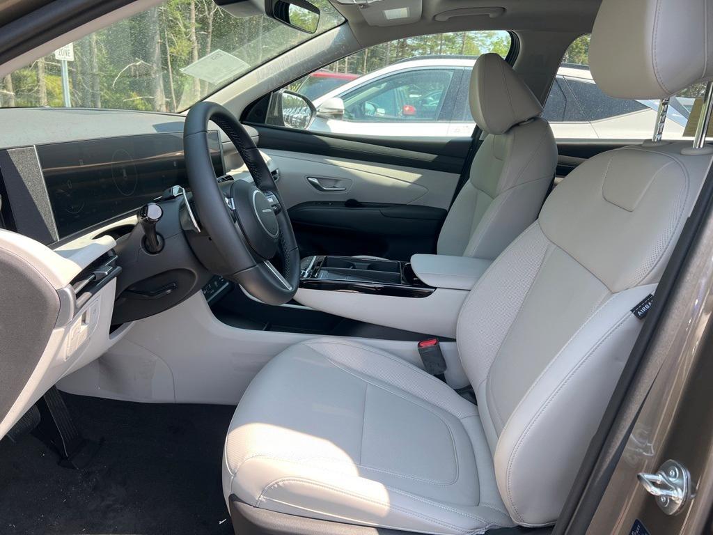 new 2025 Hyundai TUCSON Hybrid car, priced at $35,890