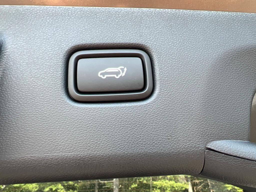 new 2025 Hyundai TUCSON Hybrid car, priced at $35,890