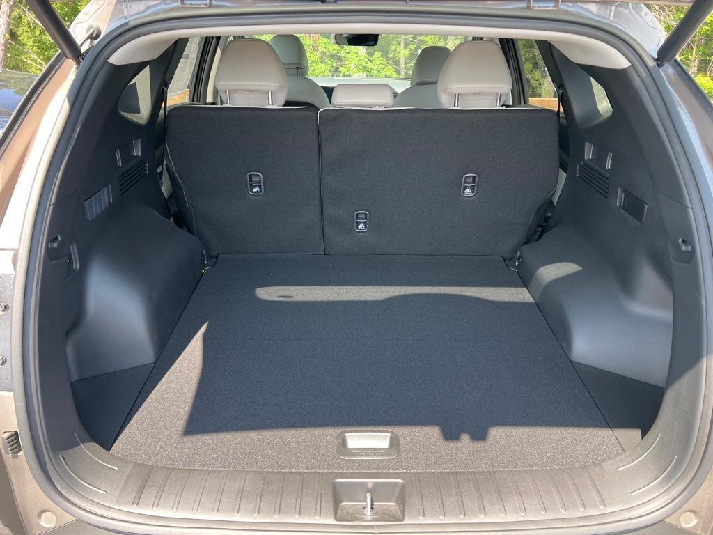 new 2025 Hyundai TUCSON Hybrid car, priced at $35,890