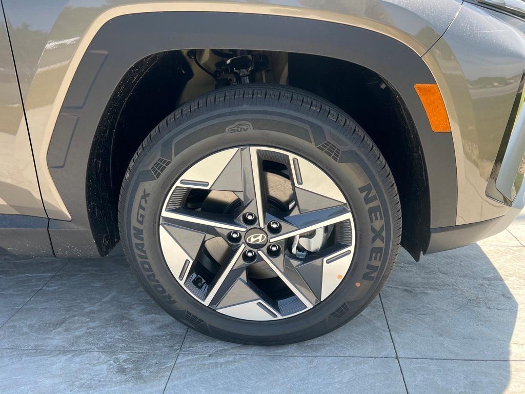 new 2025 Hyundai TUCSON Hybrid car, priced at $35,890