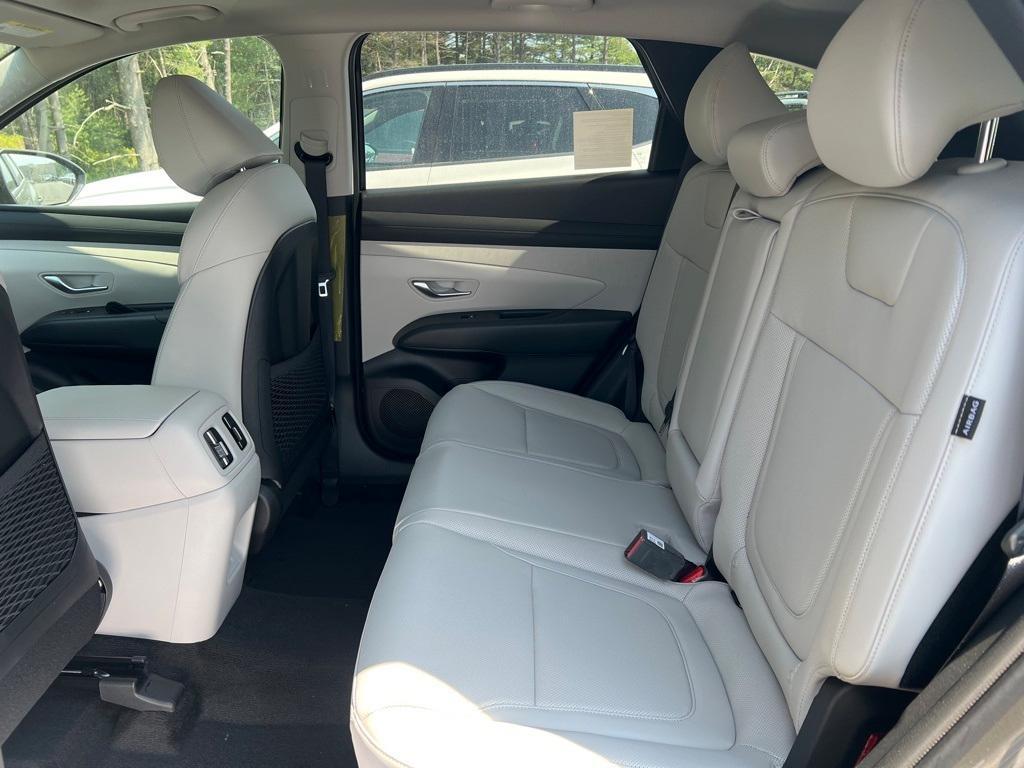 new 2025 Hyundai TUCSON Hybrid car, priced at $35,890
