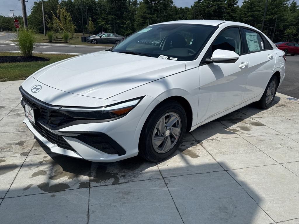 new 2025 Hyundai Elantra car, priced at $23,820