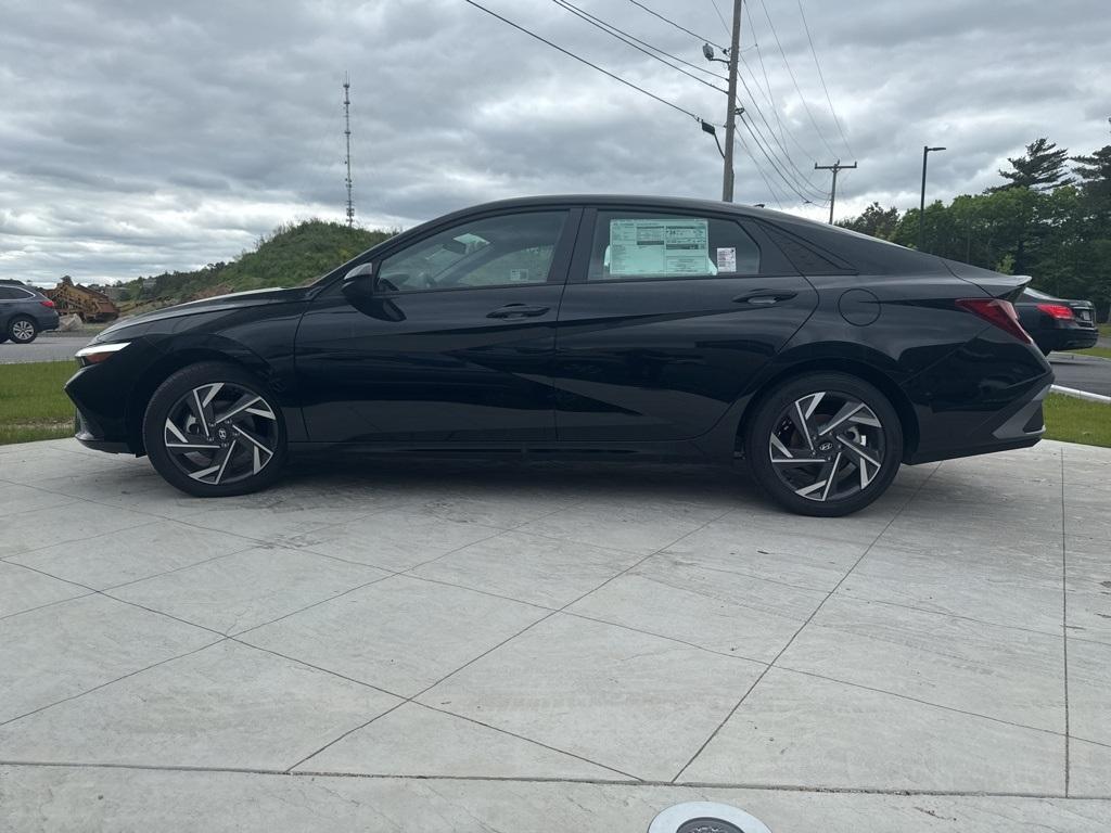 new 2025 Hyundai Elantra car, priced at $23,705