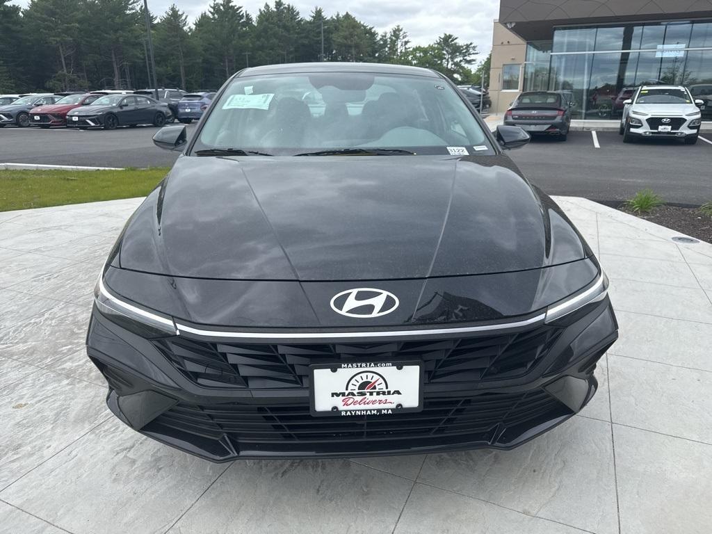 new 2025 Hyundai Elantra car, priced at $23,705