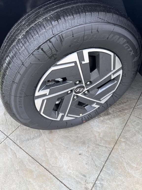 new 2025 Hyundai TUCSON Hybrid car, priced at $34,915