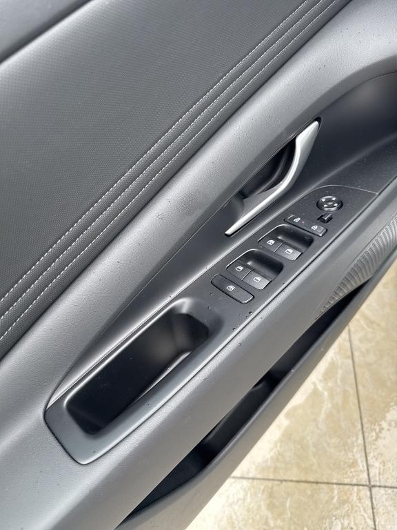 new 2025 Hyundai ELANTRA HEV car, priced at $31,720