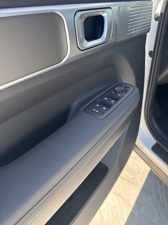 new 2025 Hyundai SANTA FE HEV car, priced at $42,415