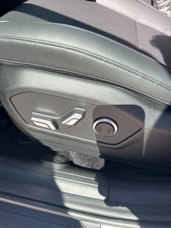 new 2025 Hyundai SANTA FE HEV car, priced at $42,415