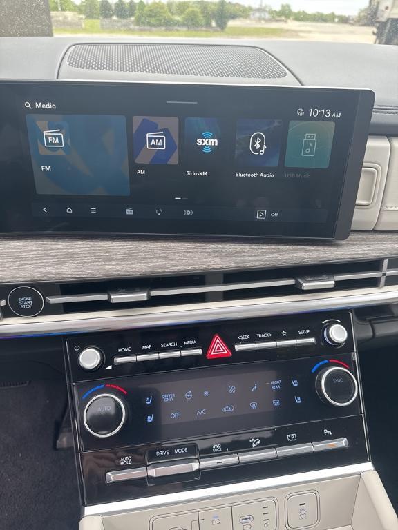 new 2024 Hyundai SANTA FE HEV car, priced at $45,325
