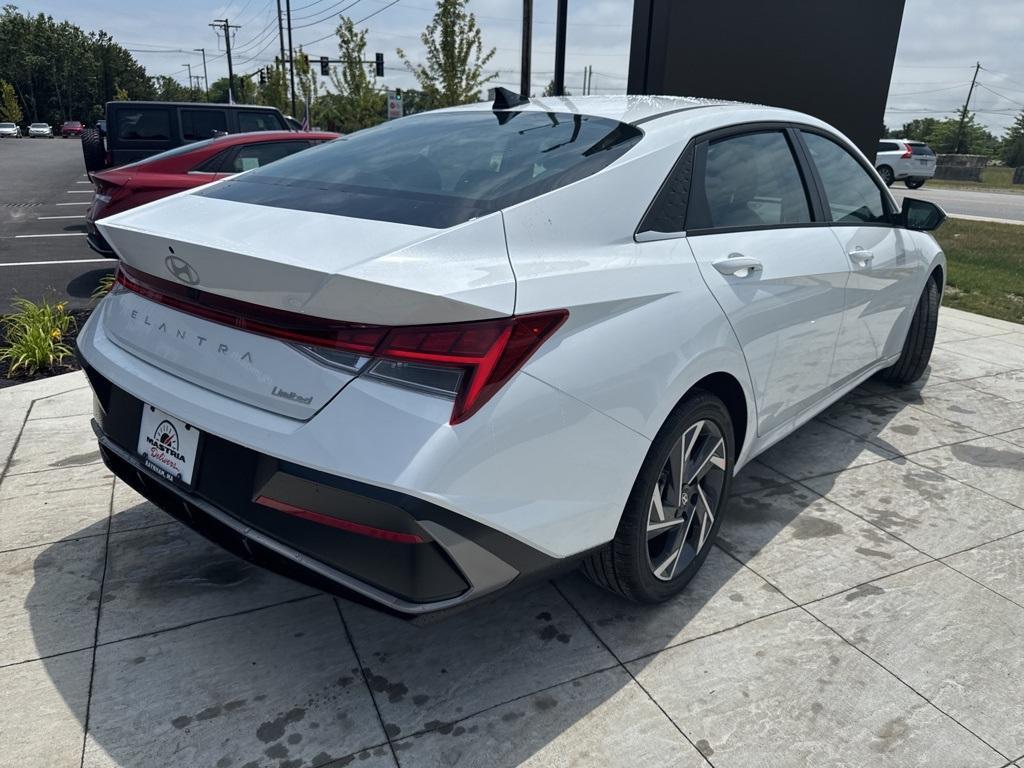 new 2025 Hyundai Elantra car, priced at $29,160
