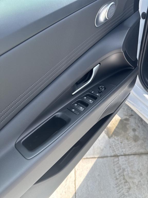 new 2025 Hyundai Elantra car, priced at $29,160