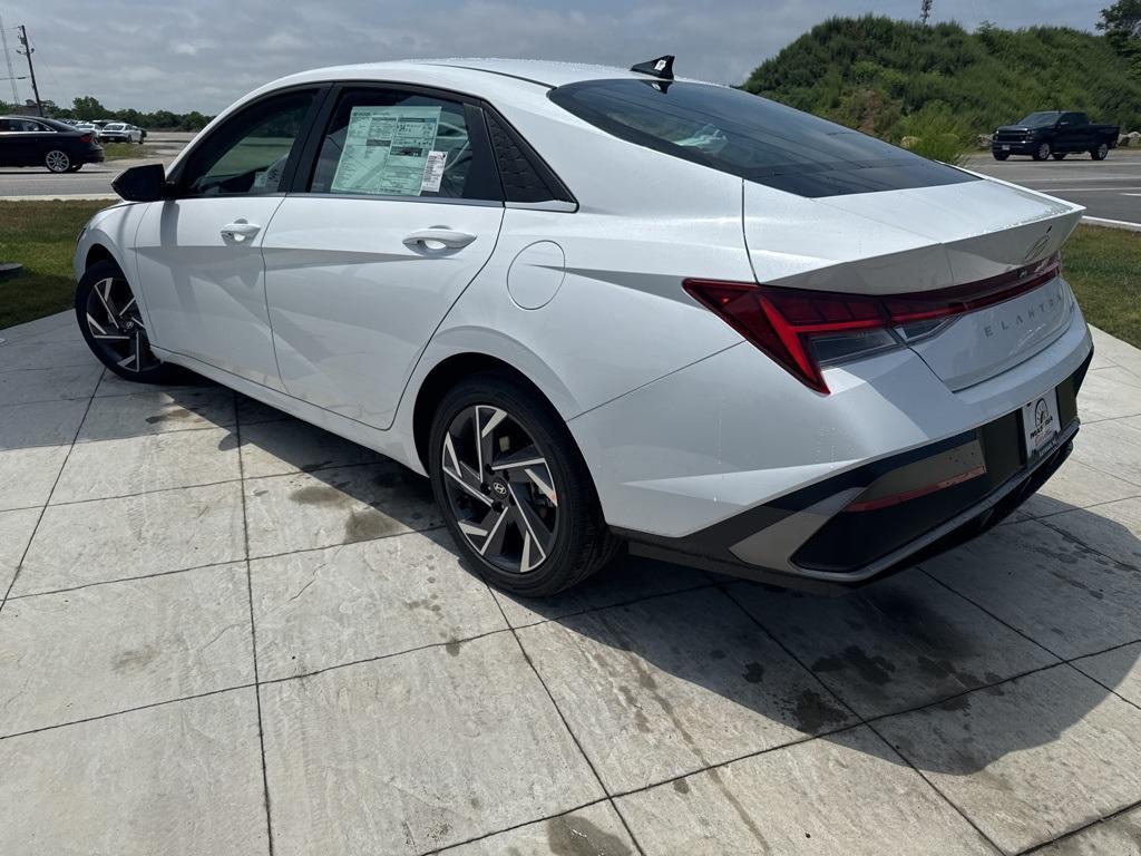 new 2025 Hyundai Elantra car, priced at $29,160