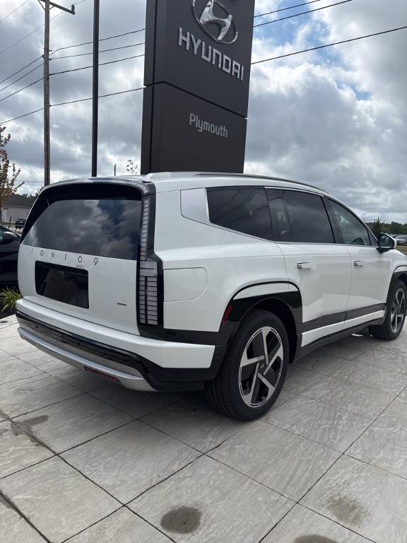 new 2026 Hyundai IONIQ 9 car, priced at $74,065