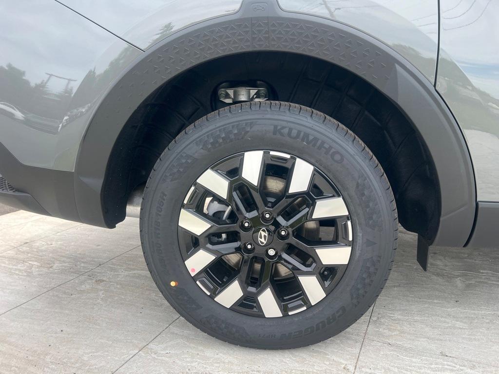 new 2025 Hyundai SANTA CRUZ car, priced at $29,125