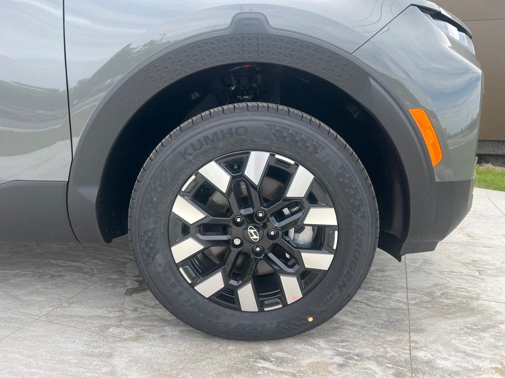 new 2025 Hyundai SANTA CRUZ car, priced at $29,125