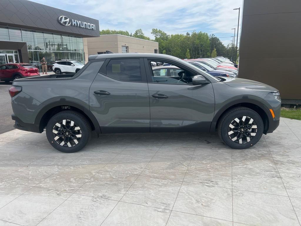 new 2025 Hyundai SANTA CRUZ car, priced at $29,125