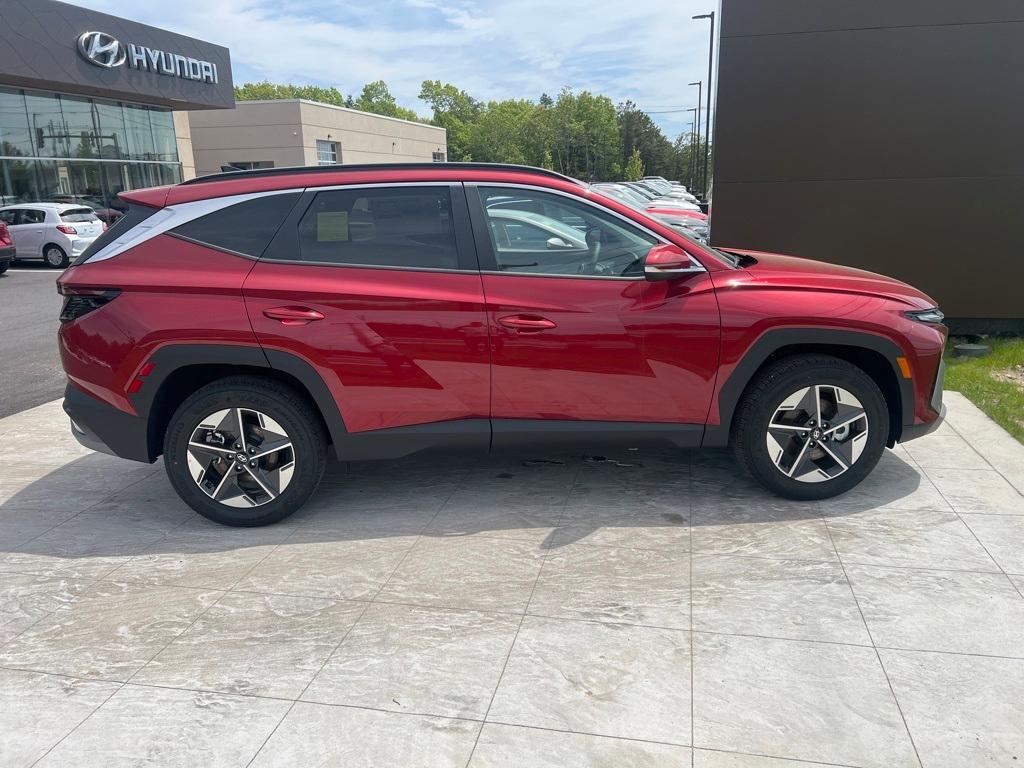 new 2025 Hyundai Tucson car, priced at $35,950