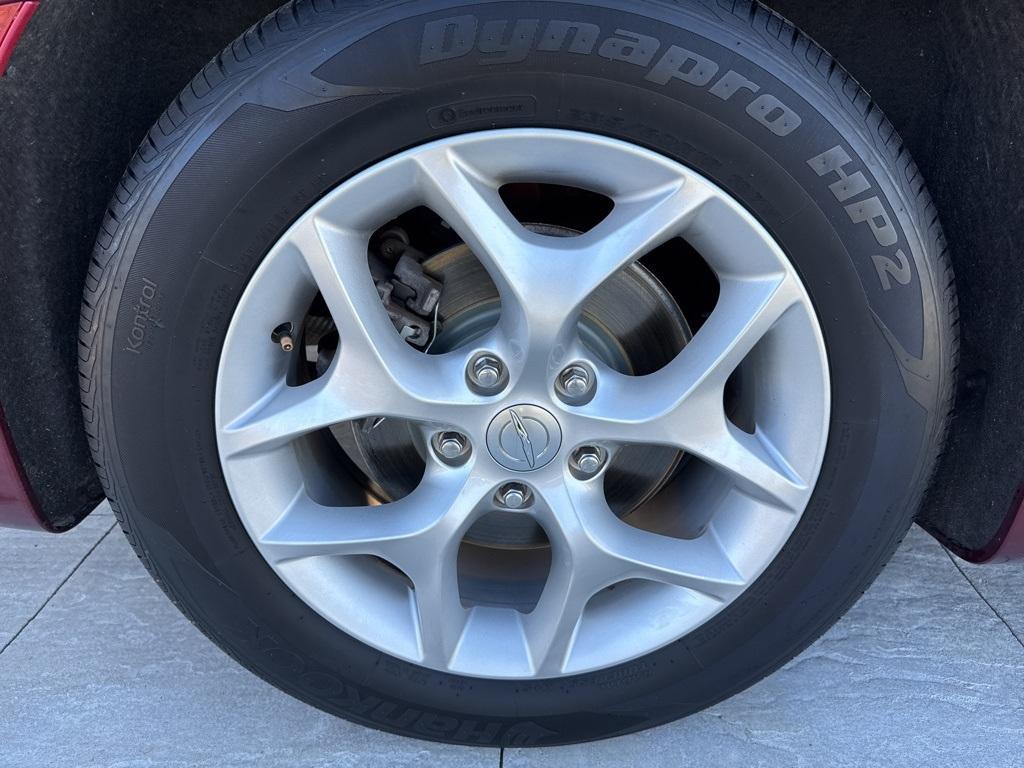 used 2019 Chrysler Pacifica car, priced at $15,898