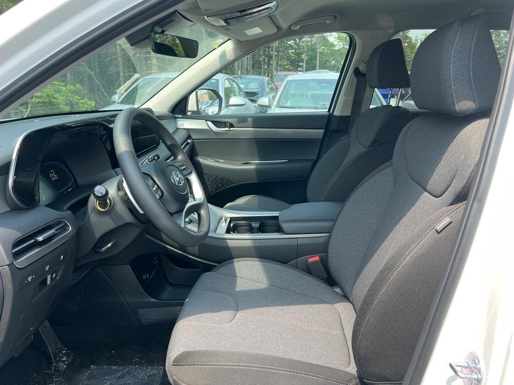 new 2025 Hyundai Palisade car, priced at $40,575