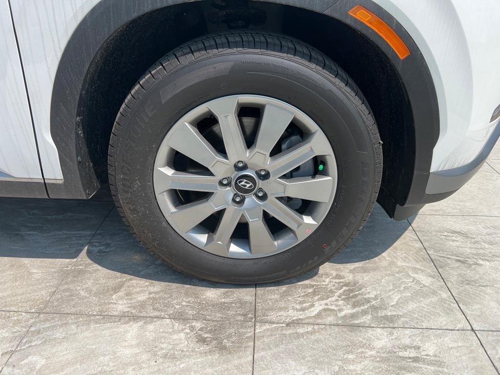 new 2025 Hyundai Palisade car, priced at $40,575