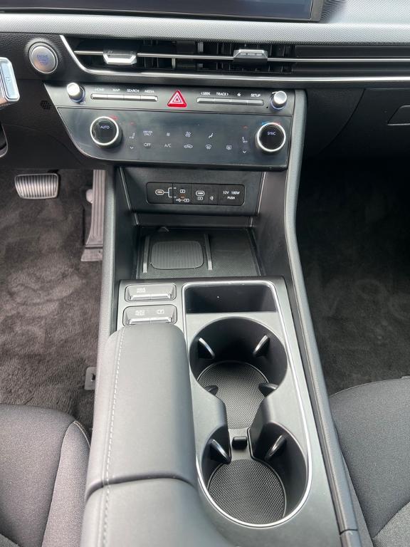 used 2024 Hyundai Sonata Hybrid car, priced at $25,898