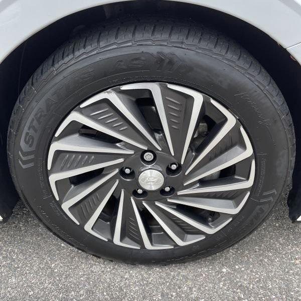 used 2023 Hyundai Sonata Hybrid car, priced at $20,598