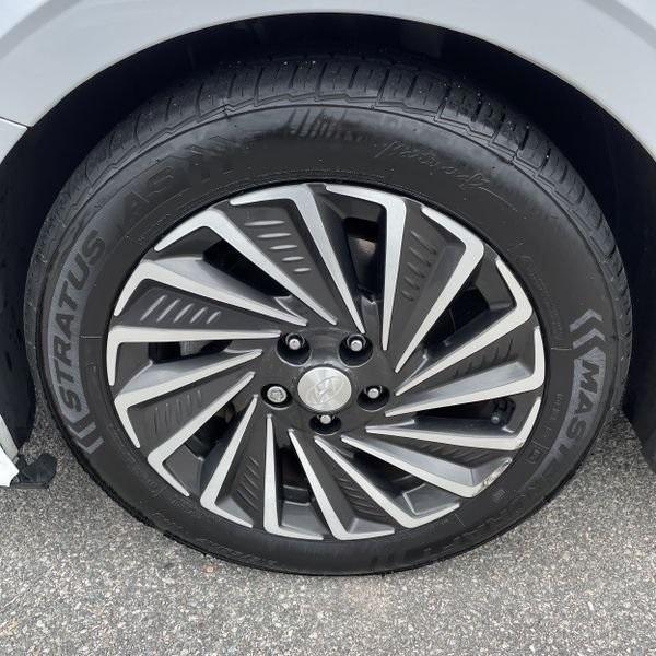 used 2023 Hyundai Sonata Hybrid car, priced at $20,598