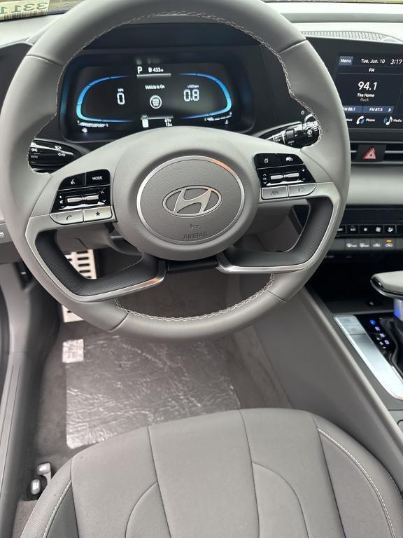 new 2025 Hyundai Elantra car, priced at $25,010