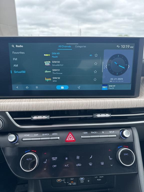 used 2024 Hyundai Sonata Hybrid car, priced at $25,998