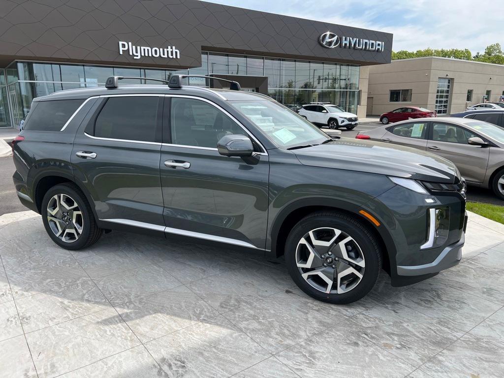 new 2025 Hyundai Palisade car, priced at $47,154
