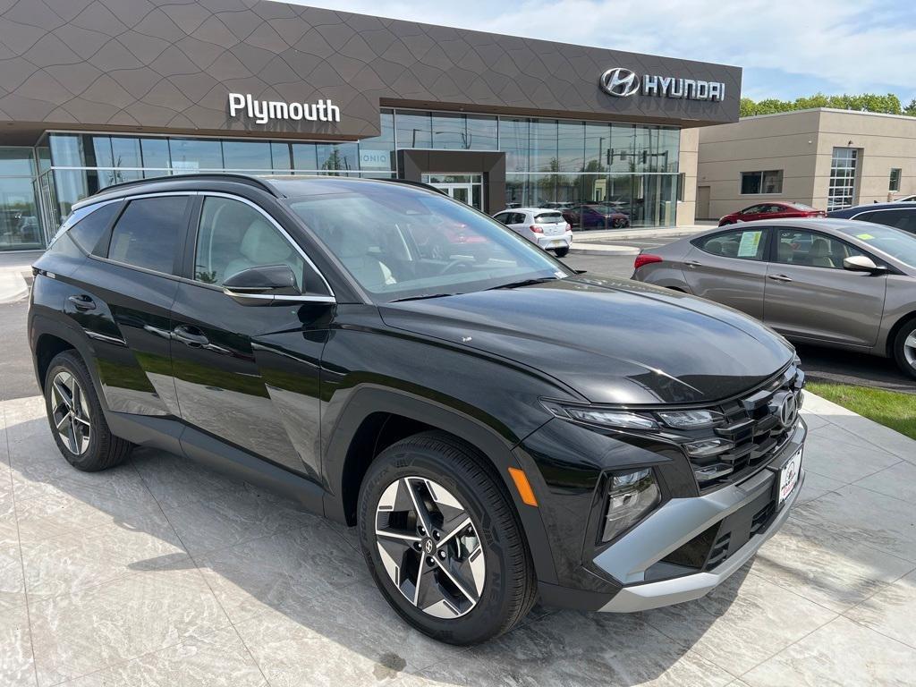 new 2025 Hyundai Tucson car, priced at $35,775