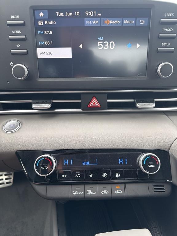 new 2025 Hyundai Elantra car, priced at $24,445