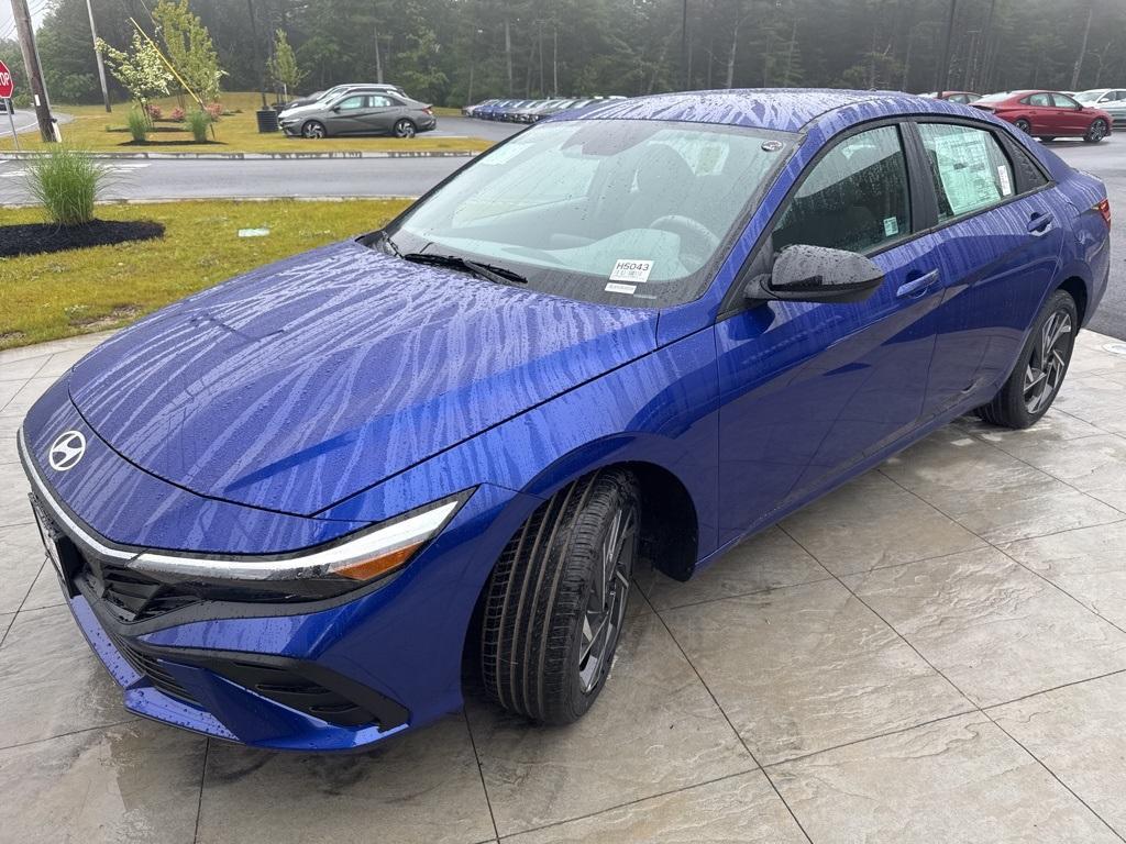 new 2025 Hyundai Elantra car, priced at $24,445