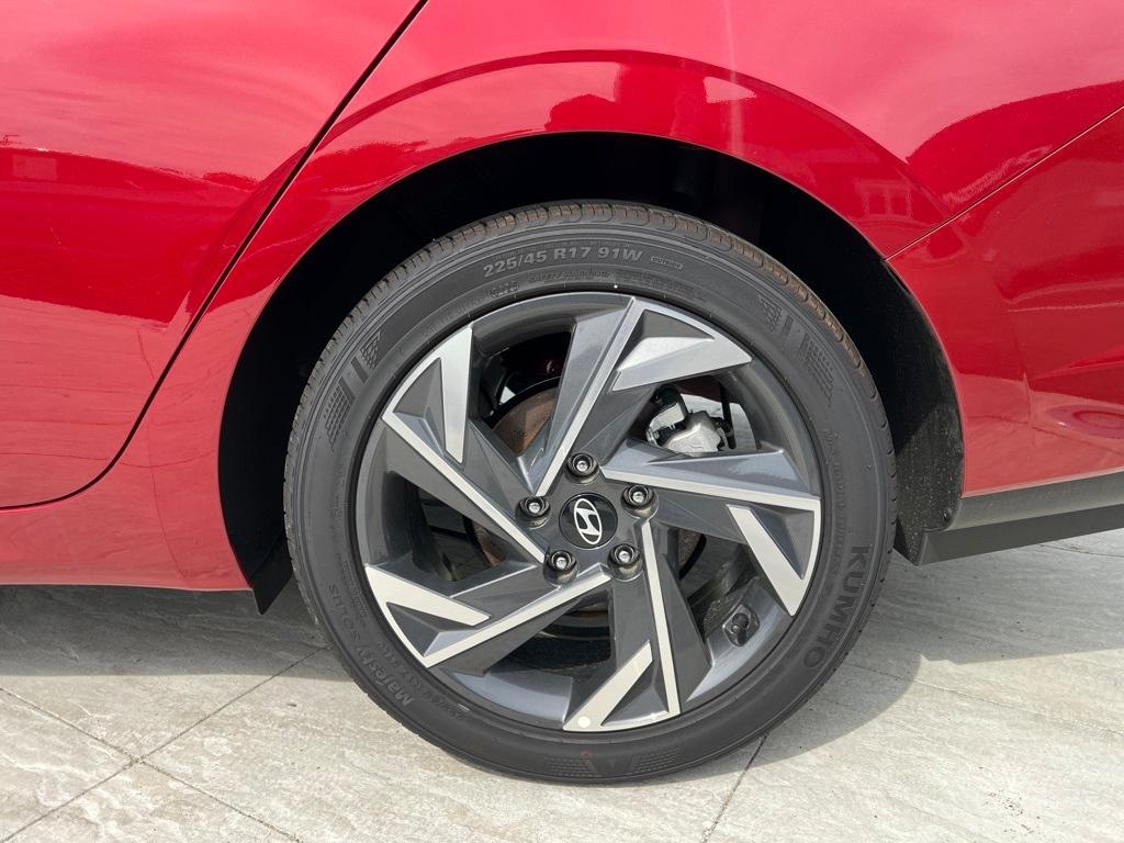 new 2025 Hyundai Elantra car, priced at $24,375